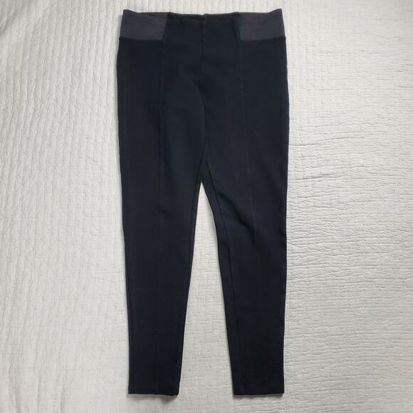 Photo Rework Halogen Mid Rise Black Pedal Pusher Legging with Elastic Panels| M - Picture 2 of 7